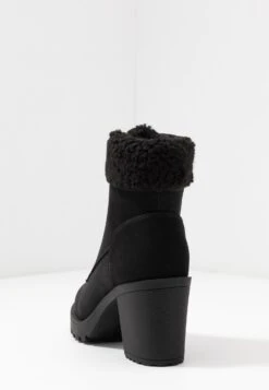 Anna Field Winter Boot - Bottines À Plateau - Black 12 Anna Field Winter Boot - Bottines À Plateau - Black -Chaussure Belle Promos Boutique 75644dab5c4b4634862305626d9534e6