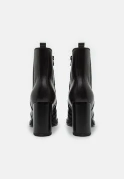 Leather - Bottines À Talons Hauts - Black -Chaussure Belle Promos Boutique 8285c3f6f7d94045bb79e27db56d5a46