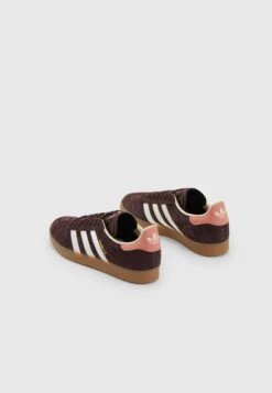 Adidas Originals Gazelle - Baskets Basses - Shadow Brown/Cream White 13 Adidas Originals Gazelle - Baskets Basses - Shadow Brown/Cream White -Chaussure Belle Promos Boutique c5ce6c0a8f1b46b499b16b876e523490