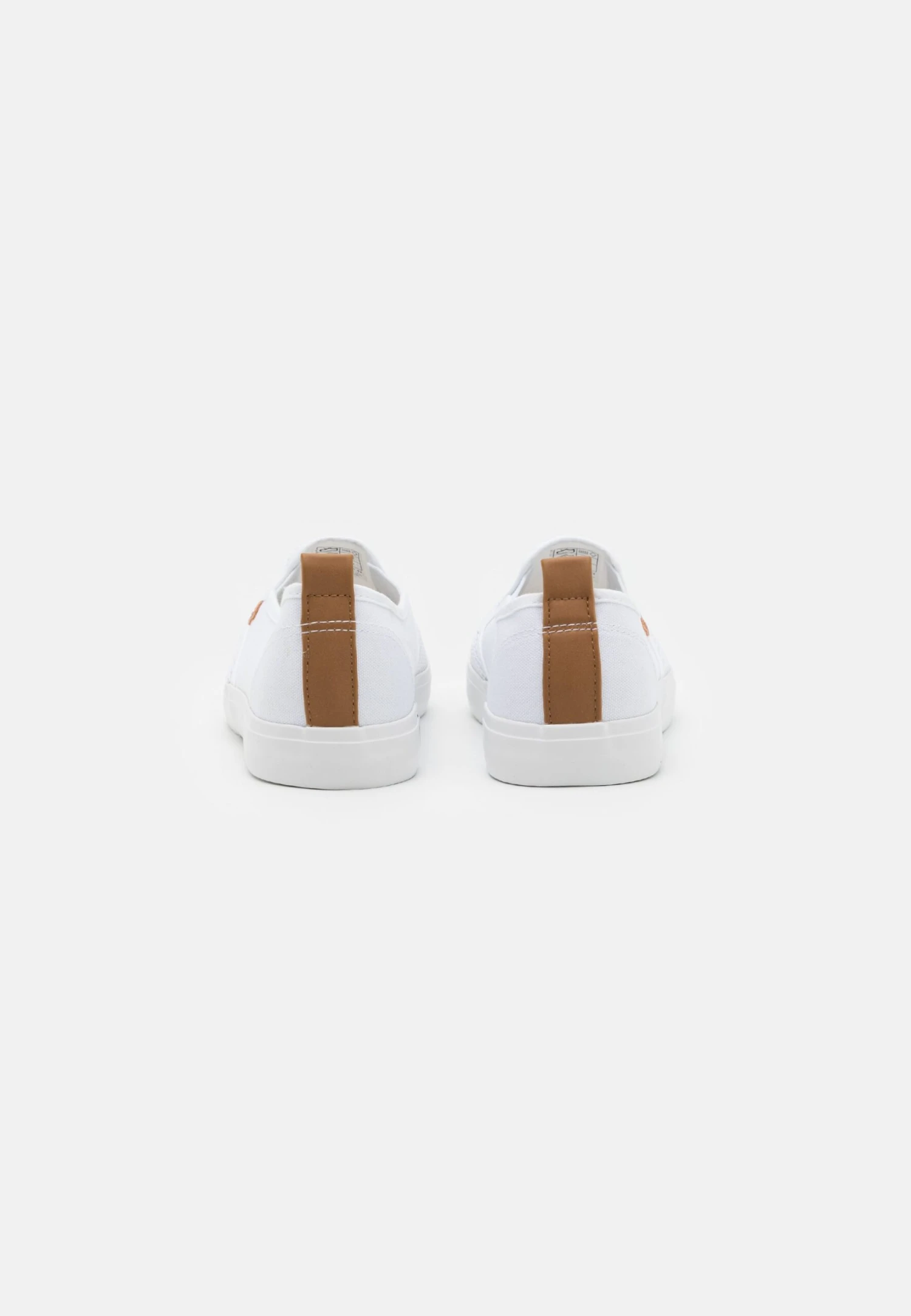 Pier One Unisex - Mocassins - White 3 Pier One Unisex - Mocassins - White – Image 3