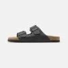 Pier One Leather Unisex - Mules - Black