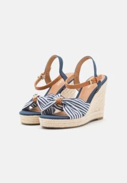 Anna Field Sandales À Talons Hauts - Dark Blue -Chaussure Belle Promos Boutique e7db8cb773a848a8b386985d3d457554