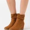 Anna Field Winter Boot - Bottines Compensées - Cognac